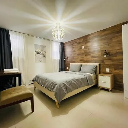 Comfortable And Neat 2 Bdr Apartment In Brooklyn